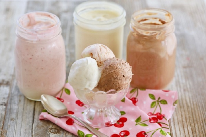 تهیه بستنی بدون ثعلب